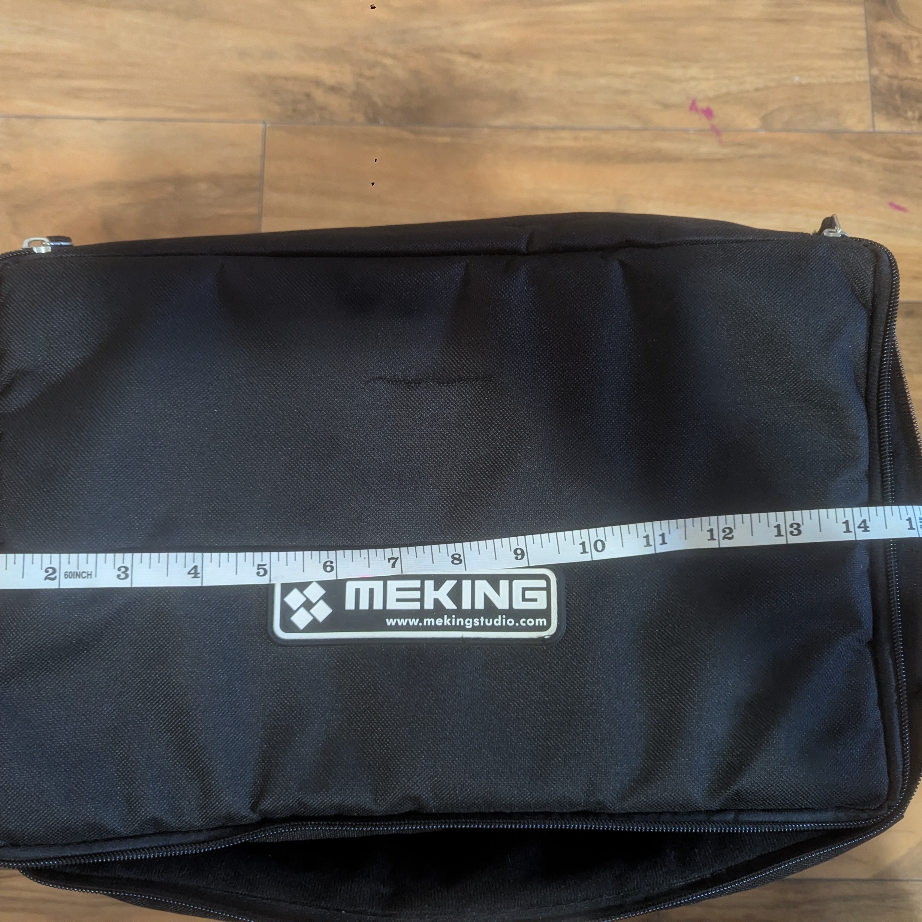 Meking Black Camera Case